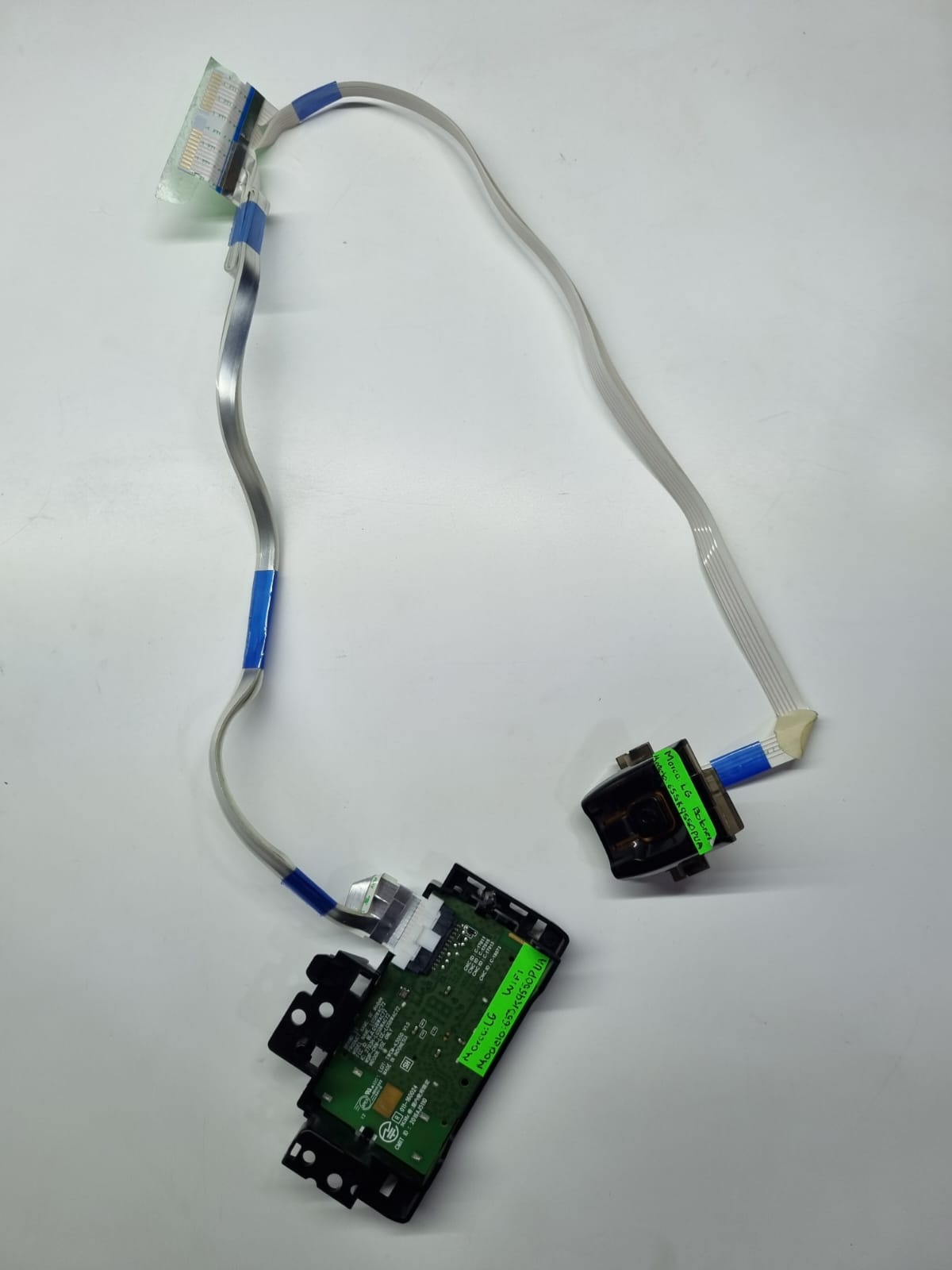BOTONERA Y COMPONENTE DE WIFI LG 655K9550PUA