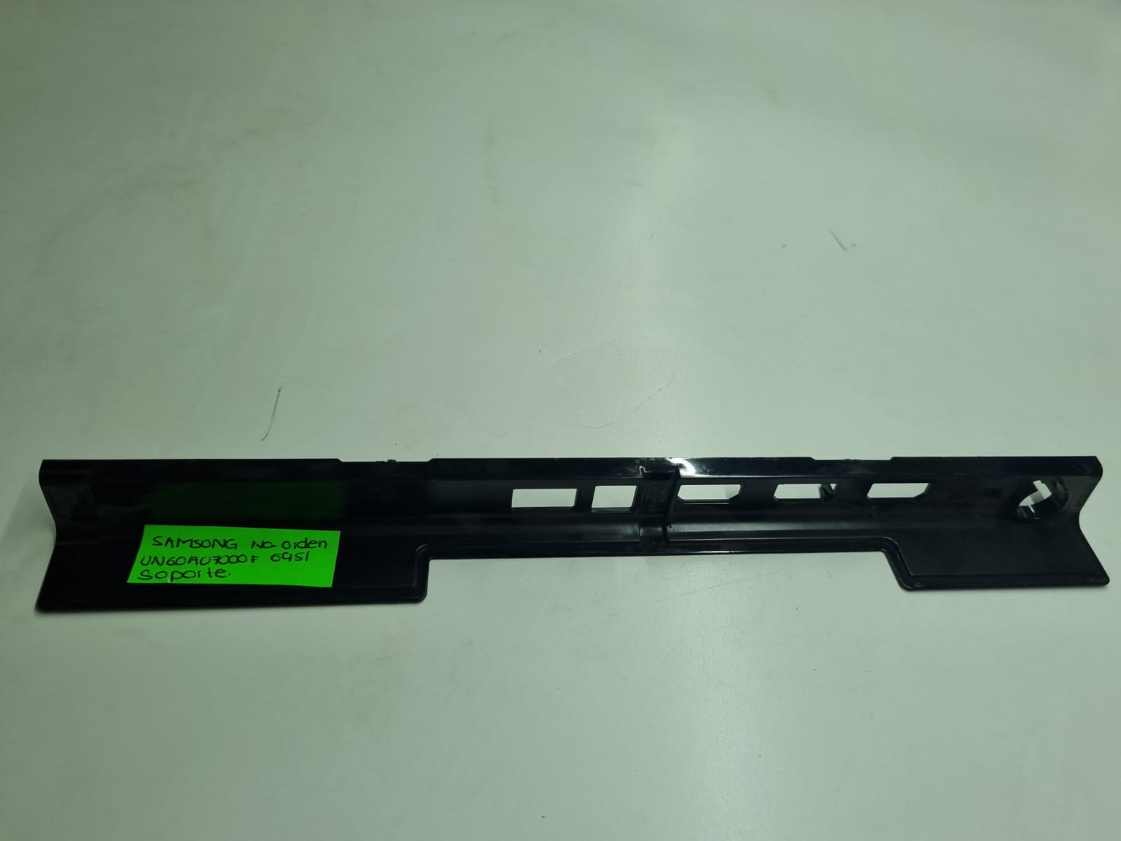 SOPORTE SAMSUNG UN60AU7000F
